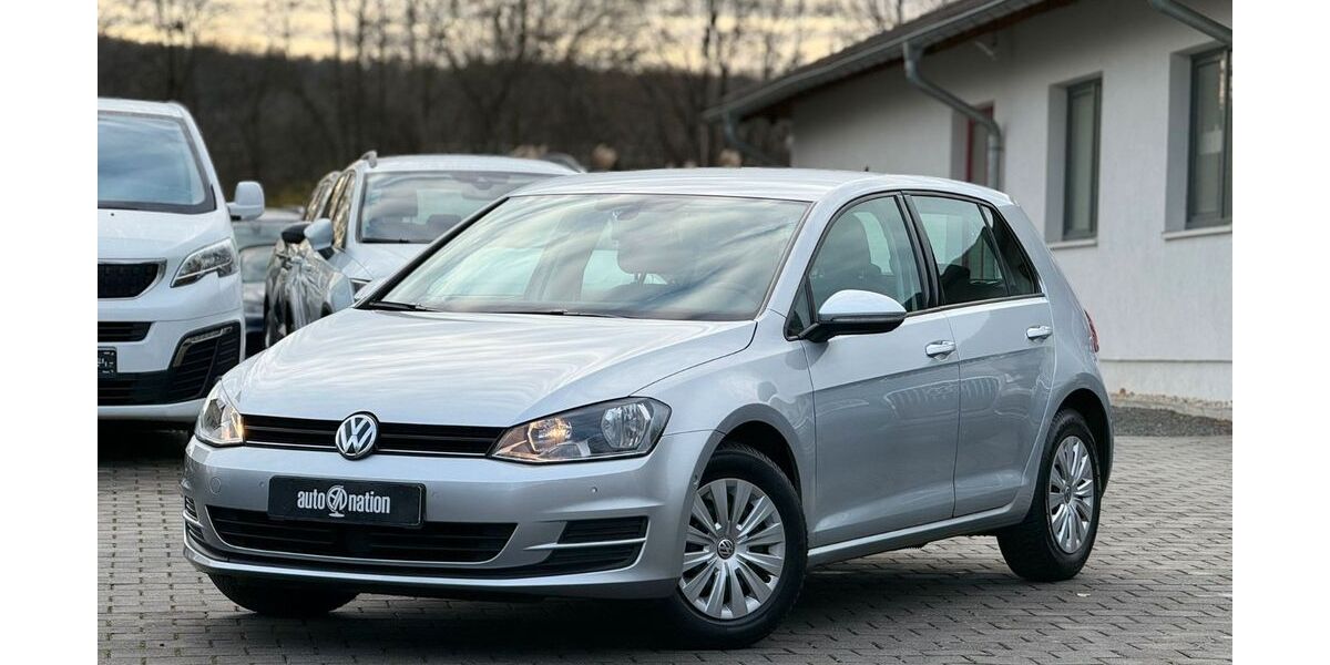 VW Golf 86.000 km 11.900 &euro; Langerwehe 52379