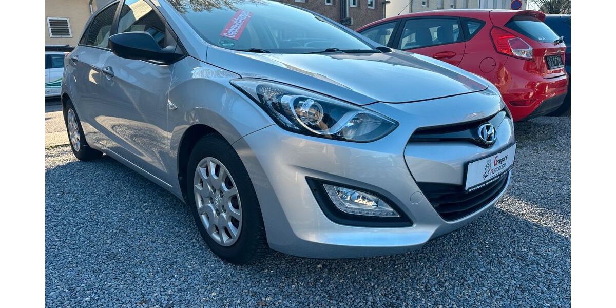 Hyundai i30 59.810 km 6.750 &euro; Aachen 52080