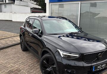 Volvo XC40 26.614 km 38.400 &euro; Düren 52351