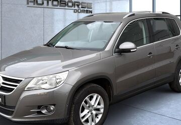 VW Tiguan 138.246 km 9.999 &euro; Düren 52349
