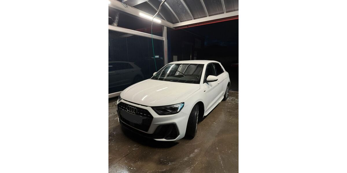 Audi A1 97.631 km 18.400 &euro; Roetgen 52159