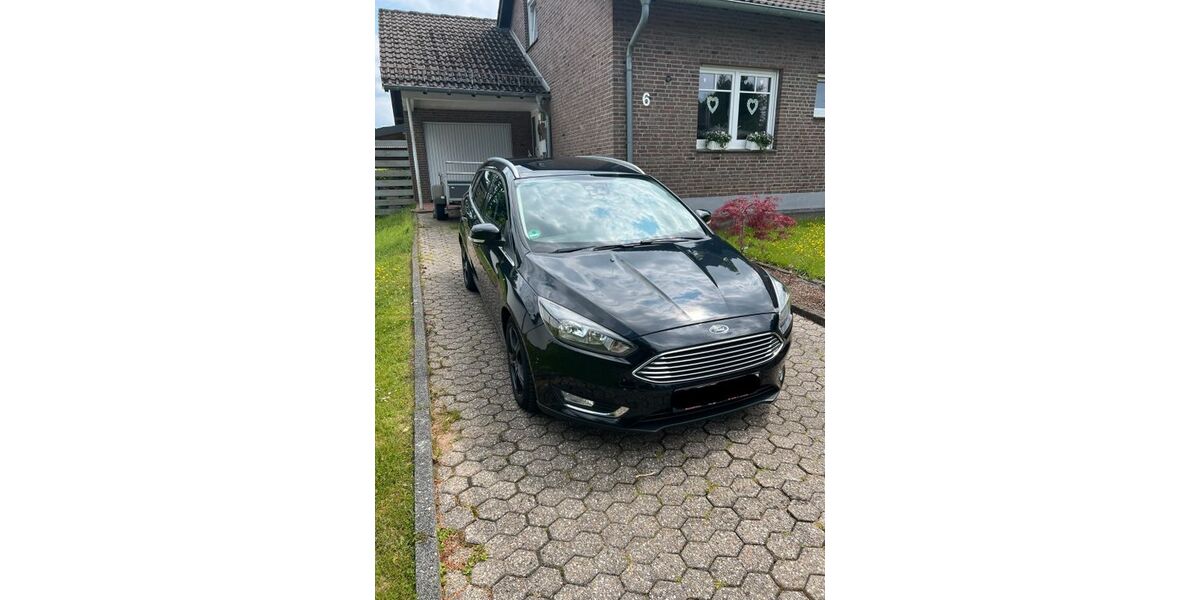 Ford Focus 146.500 km 8.800 &euro; Simmerath 52152