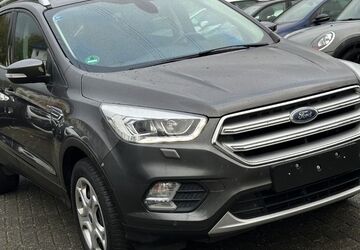 Ford Kuga 96.000 km 12.200 &euro; Aachen 52070