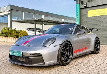 Porsche 992 7.950 km 199.940 &euro; Niederzier 52382