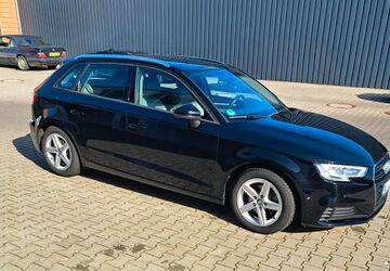 Audi A3 56.308 km 18.437 &euro; Aachen 52074