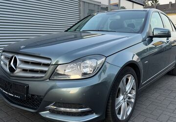 Mercedes-Benz C 180 116.550 km 12.900 &euro; Aachen 52078