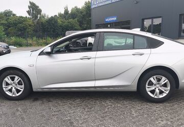 Opel Insignia 18.609 km 13.700 &euro; Alsdorf (Nordrhein-Westfalen) 52477