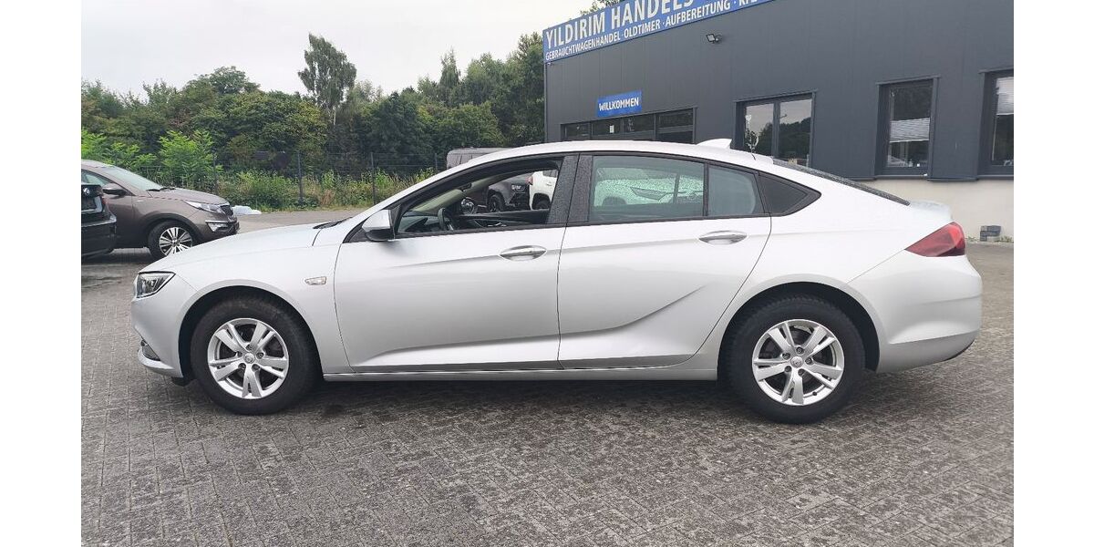 Opel Insignia 18.609 km 13.700 &euro; Alsdorf (Nordrhein-Westfalen) 52477