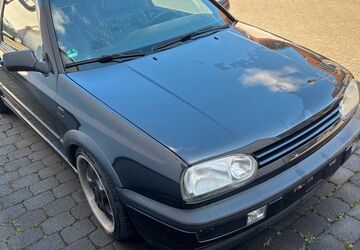 VW Golf 236.000 km 2.990 &euro; Baesweiler 52499