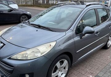 Peugeot 207 289.000 km 2.100 &euro; Aachen 52066