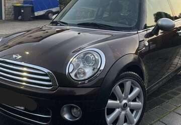 Mini Cooper D Clubman 271.874 km 3.999 &euro; Simmerath 52152