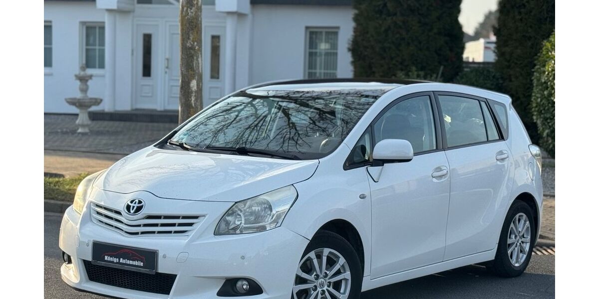 Toyota Verso 172.497 km 6.490 &euro; Jülich 52428