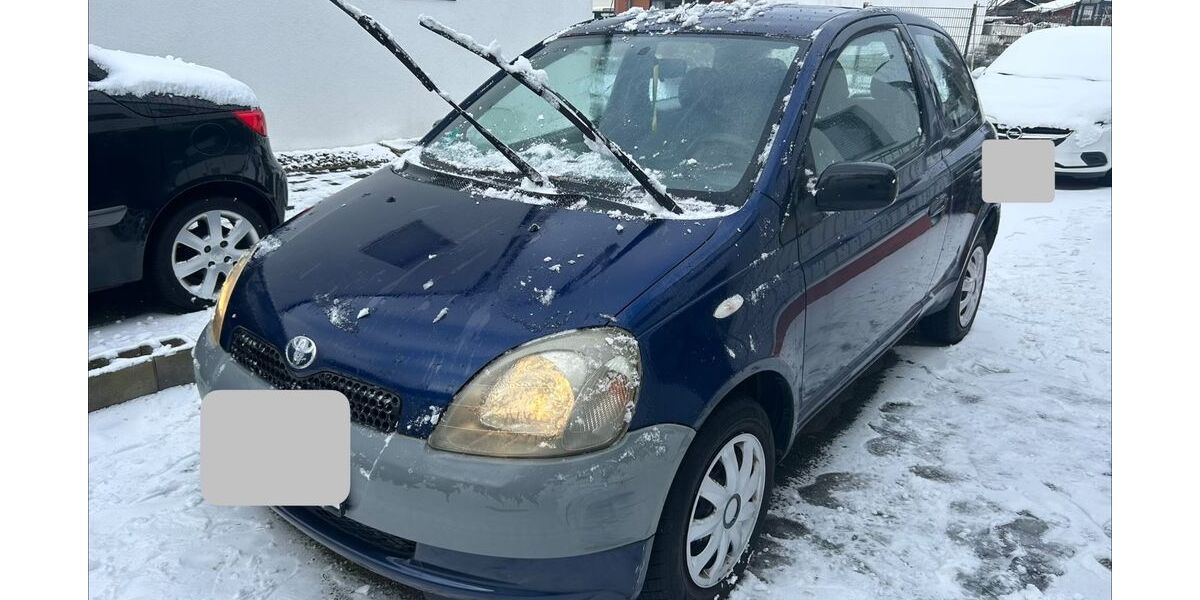 Toyota Yaris 200.000 km 899 &euro; Würselen 52146