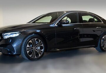 Mercedes-Benz E 300 14.769 km 52.300 &euro; Düren 52349