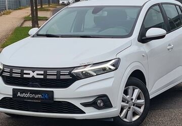 Dacia Sandero 32.500 km 12.999 &euro; Jülich 52428