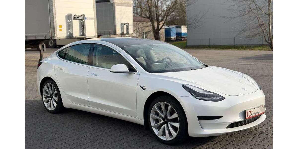 Tesla Model 3 110.747 km 20.500 &euro; Alsdorf - Aachen 52477