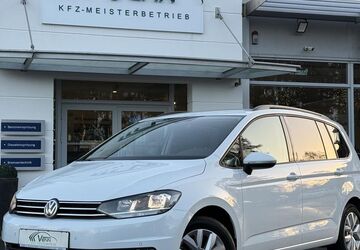VW Touran 73.350 km 24.380 &euro; Monschau (bei Aachen) 52156