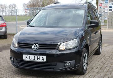 VW Caddy 121.000 km 9.690 &euro; Simmerath (bei Aachen) 52152