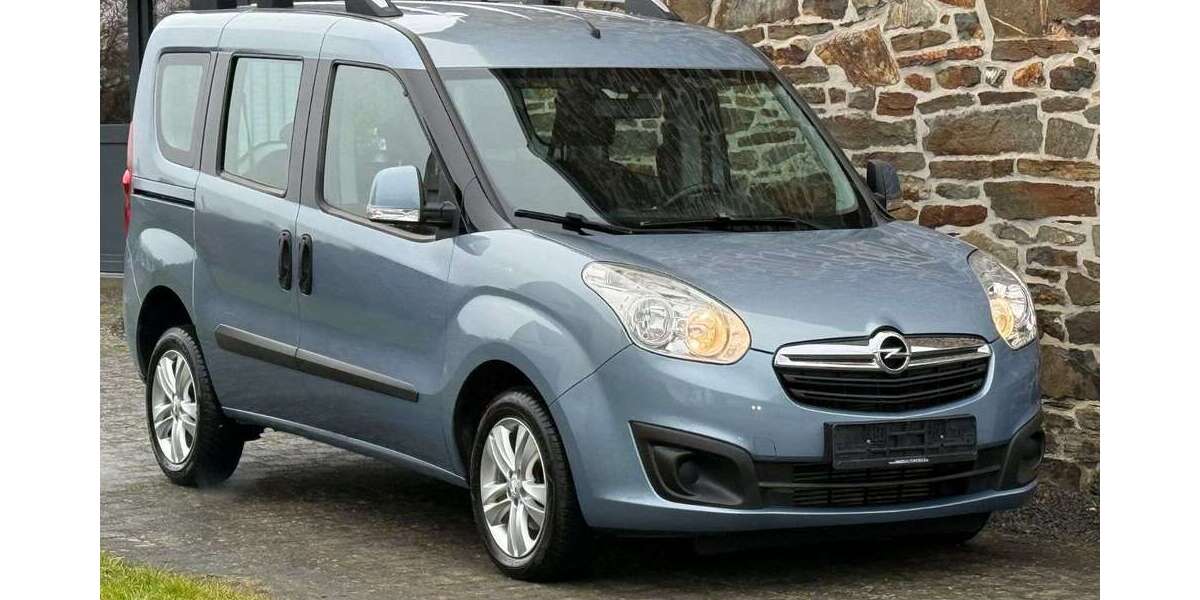 Opel Combo 101.804 km 7.590 &euro; Simmerath 52152