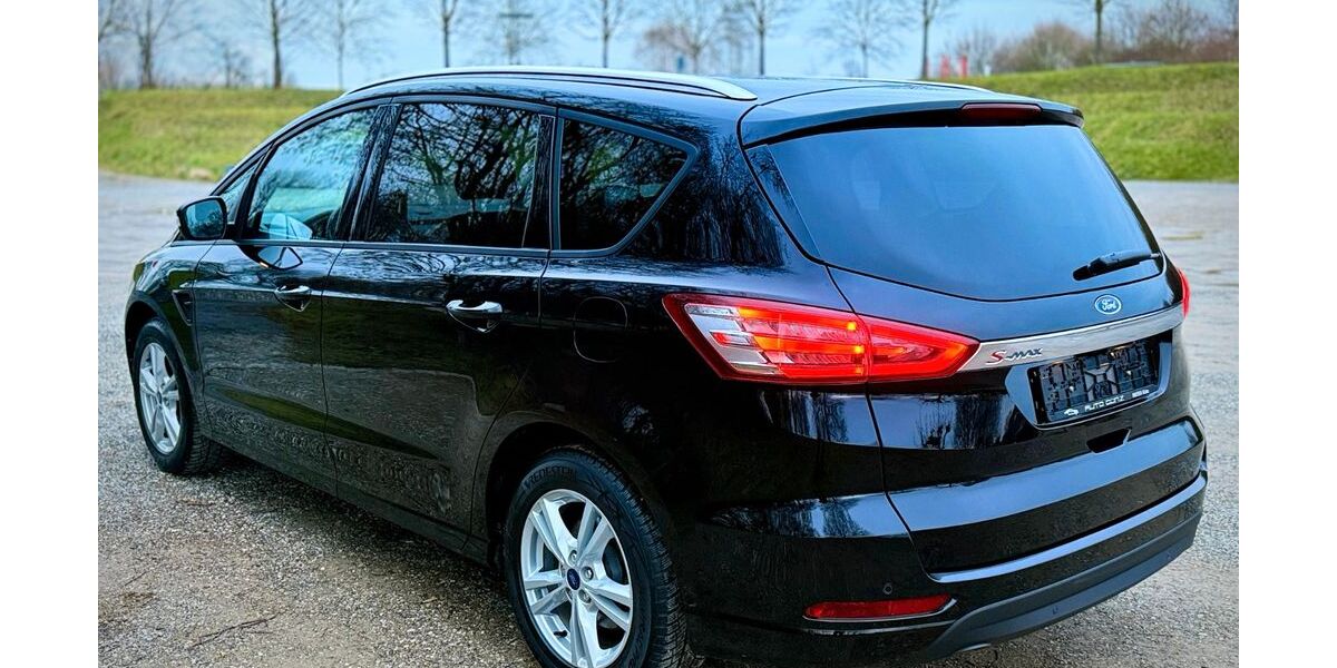Ford S-Max 85.700 km 16.000 &euro; Düren 52351