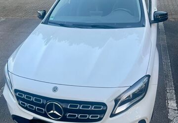 Mercedes-Benz GLA 180 64.500 km 18.500 &euro; Stolberg 52222