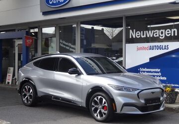 Ford Mustang Mach-E 14.500 km 30.450 &euro; Monschau 52156