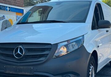 Mercedes-Benz Vito 121.350 km 10.690 &euro; Düren 52349