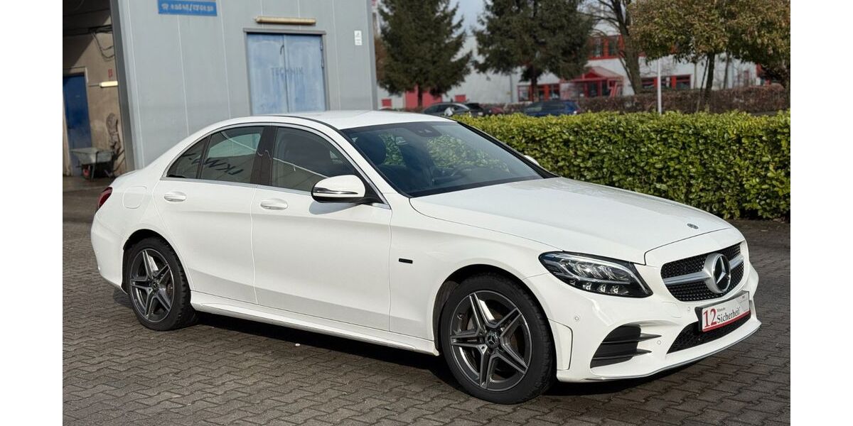 Mercedes-Benz C 300 124.321 km 23.990 &euro; Alsdorf 52477