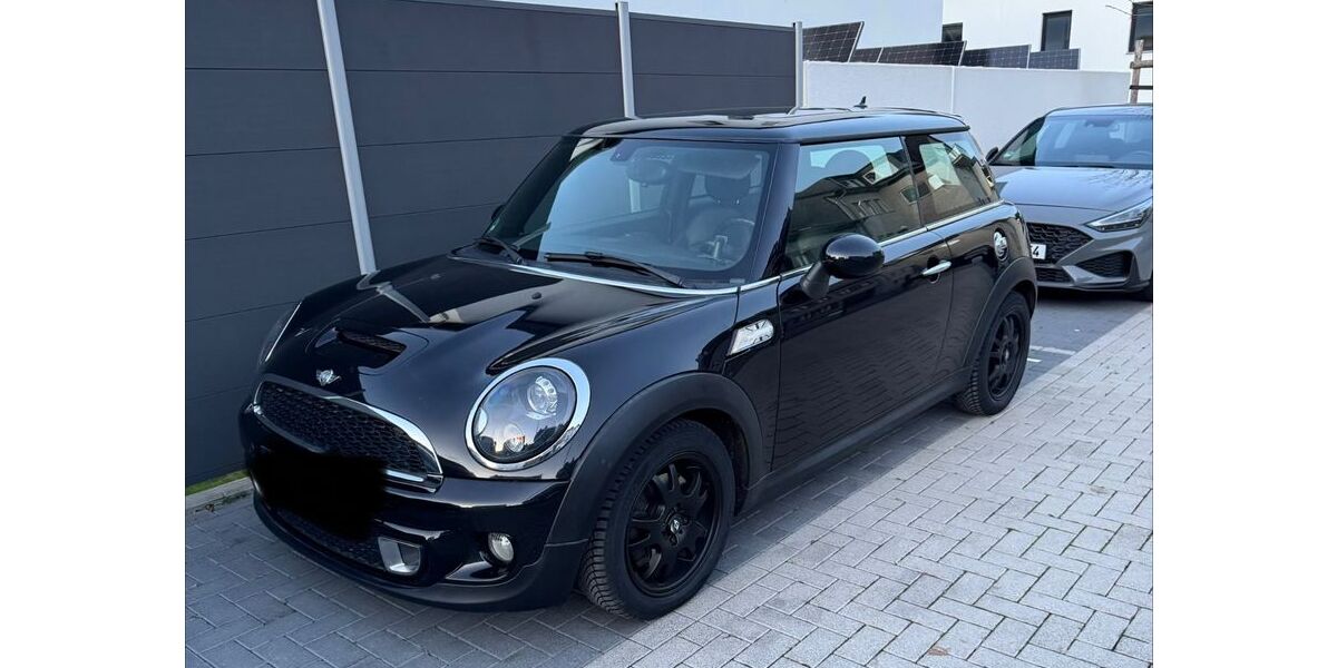 Mini Cooper S 136.000 km 8.500 &euro; Aachen 52080