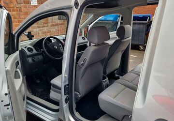 VW Caddy 196.000 km 3.950 &euro; Aachen 52068