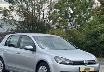 VW Golf 74.500 km 8.999 &euro; Jülich 52428