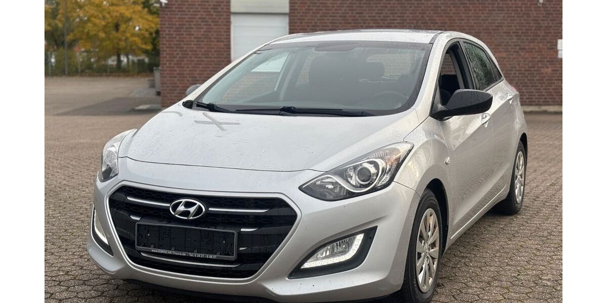 Hyundai i30 149.475 km 7.200 &euro; Düren 52349