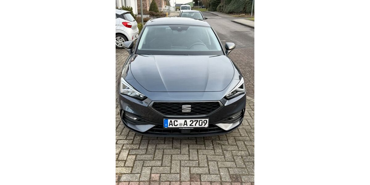 Seat Leon 38.000 km 21.500 &euro; Alsdorf 52477