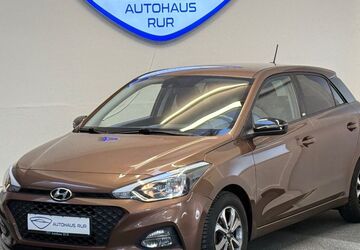 Hyundai i20 96.990 km 9.990 &euro; Düren 52353