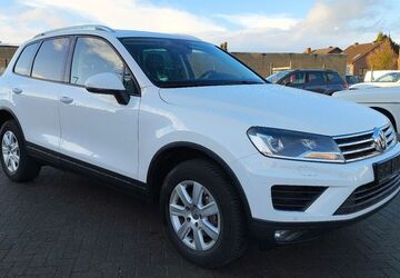 VW Touareg 133.098 km 23.899 &euro; Alsdorf (Nordrhein-Westfalen) 52477