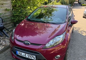 Ford Fiesta 75.000 km 4.500 &euro; Aachen 52072