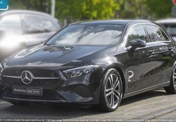 Mercedes-Benz A 180 13.388 km 26.990 &euro; Aachen 52068