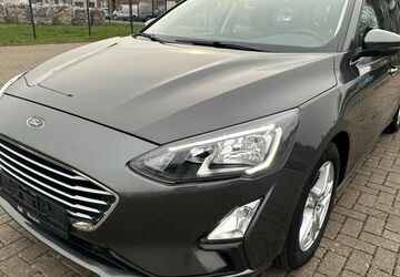 Ford Focus 112.000 km 13.999 &euro; würselen 52146
