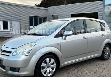 Toyota Corolla Verso 150.000 km 3.790 &euro; Eschweiler 52249