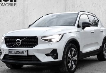 Volvo XC40 24.723 km 31.980 &euro; Aachen 52078