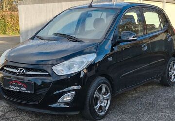 Hyundai i10 100.000 km 3.499 &euro; Jülich 52428