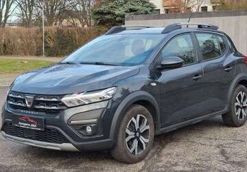 Dacia Sandero 68.000 km 11.499 &euro; Jülich 52428