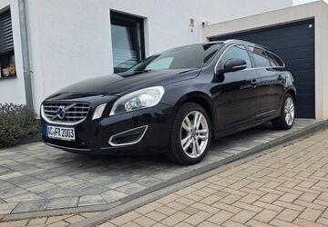 Volvo V60 188.555 km 10.500 &euro; Aachen 52078