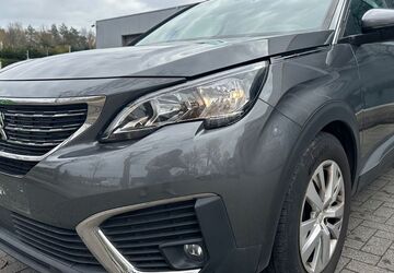 Peugeot 5008 80.500 km 12.799 &euro; Düren 52353