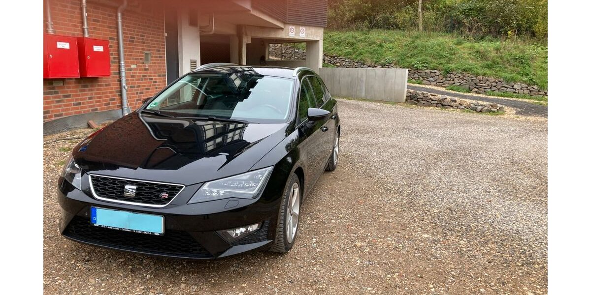 Seat Leon 180.500 km 8.500 &euro; Düren 52351
