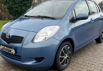 Toyota Yaris 75.000 km 4.990 &euro; Eschweiler 52249