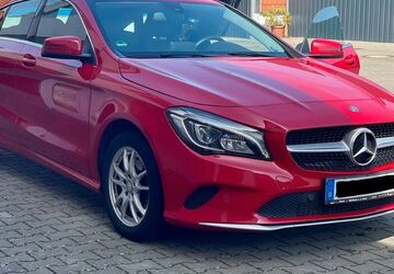Mercedes-Benz CLA 200 Shooting Brake 140.000 km 16.300 &euro; Aachen 52074
