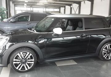 Mini Cooper 50.300 km 20.990 &euro; Monschau (bei Aachen) 52156
