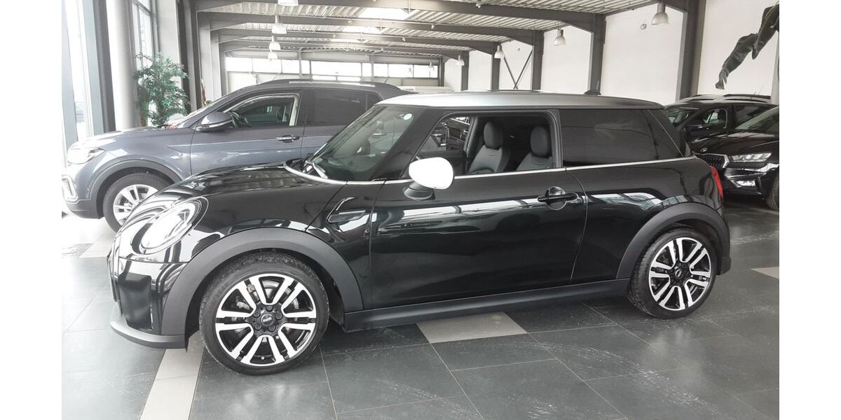 Mini Cooper 50.300 km 20.990 &euro; Monschau (bei Aachen) 52156