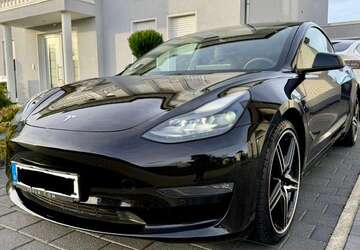 Tesla Model 3 124.000 km 25.490 &euro; Würselen, Stadt 52146